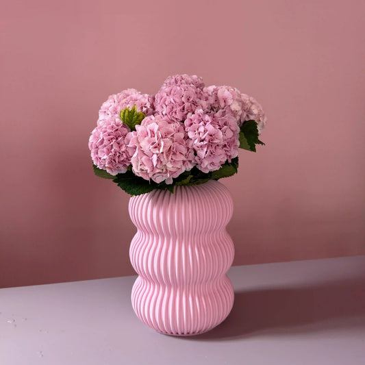 Rosa Vase Berta mit Blumen
